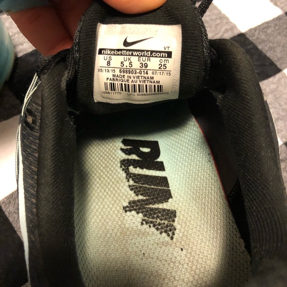 Nike Shoes - Picture 2 of 5